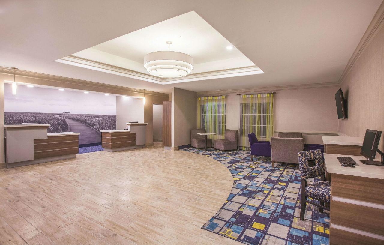 La Quinta By Wyndham Lake Charles Casino Area Eksteriør bilde