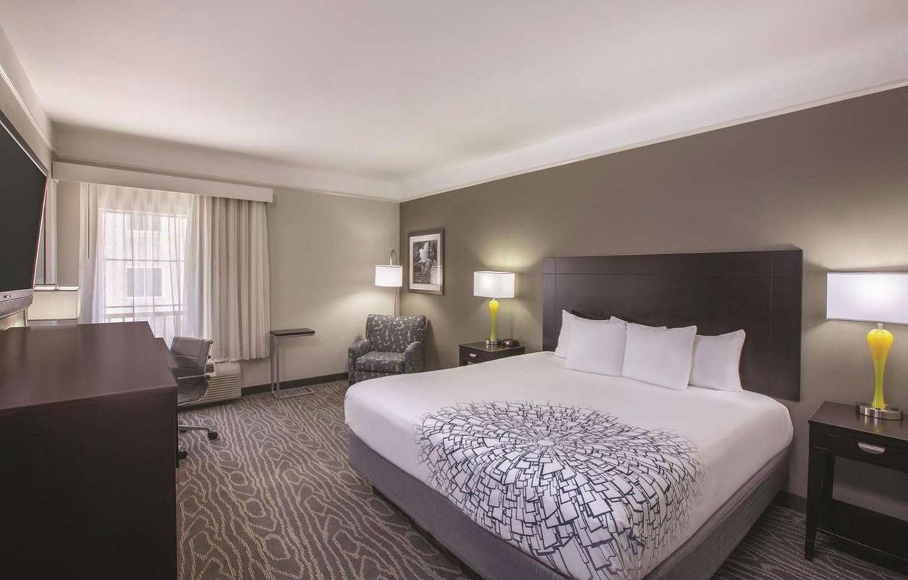 La Quinta By Wyndham Lake Charles Casino Area Eksteriør bilde